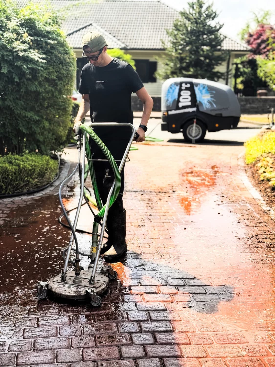 Reinigen mit Heißwasser