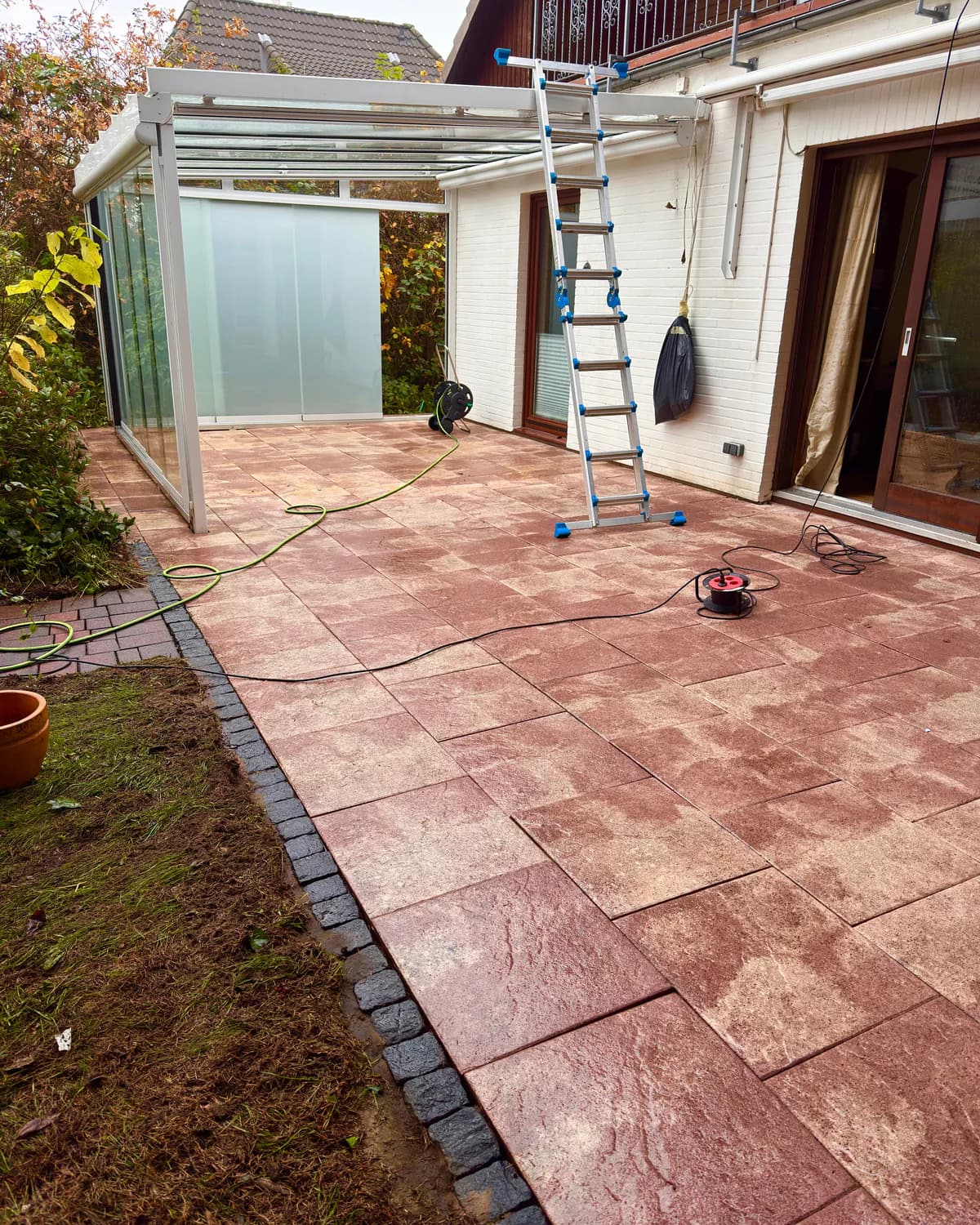 Terrasse in Henstedt-Ulzburg nach der Aufbereitung