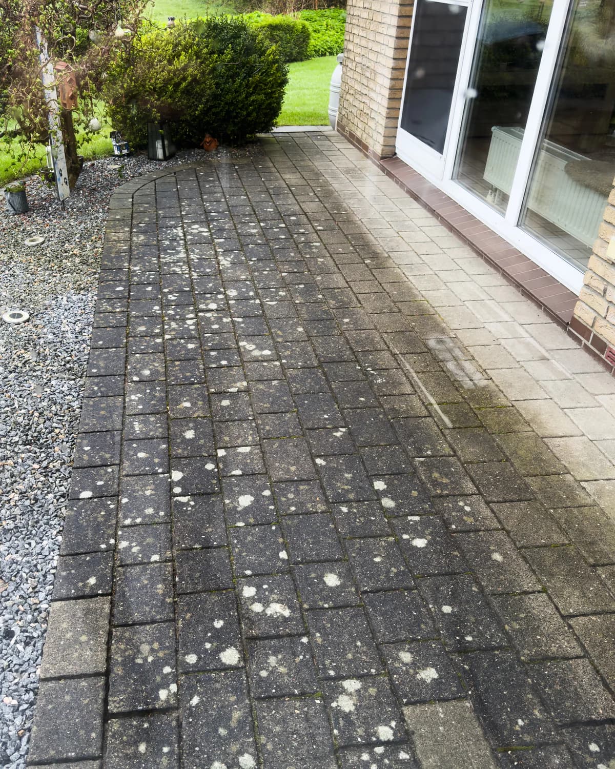 Terrasse in Süderschmedeby vor der Aufbereitung
