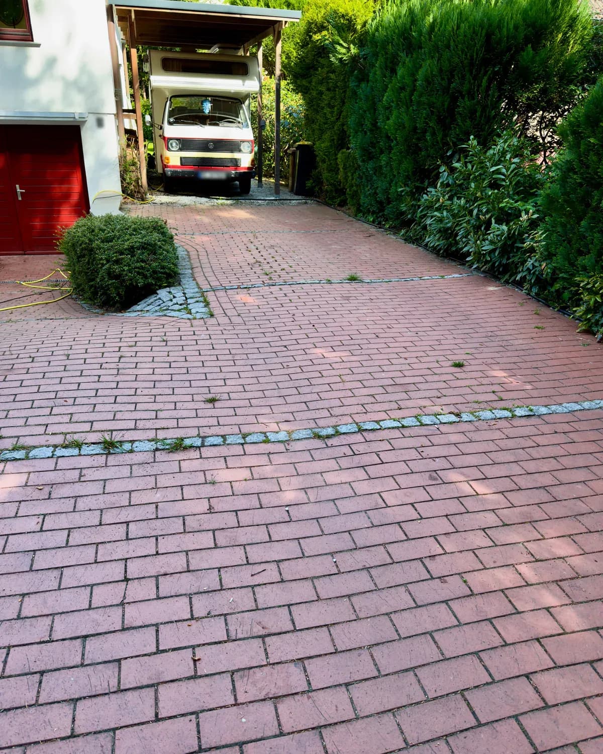 Auffahrt in Hamburg vor der Aufbereitung